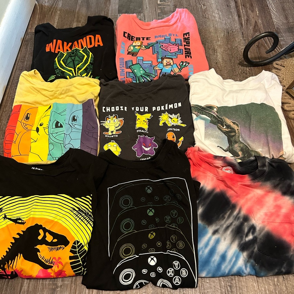 Old Navy Kids Graphic T-Shirt Collection - Multicolor